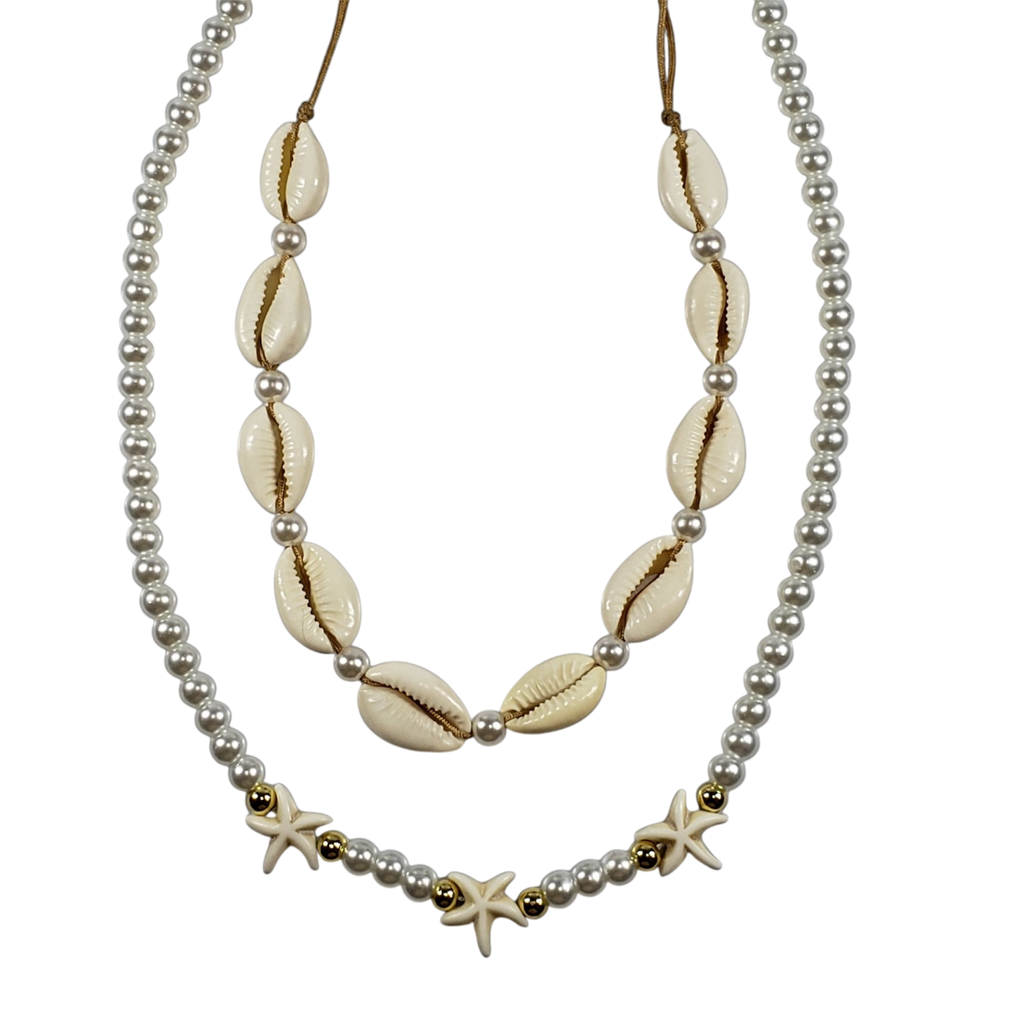 Collar de perlas de vidrio y gargantilla de concha de mar blanco.